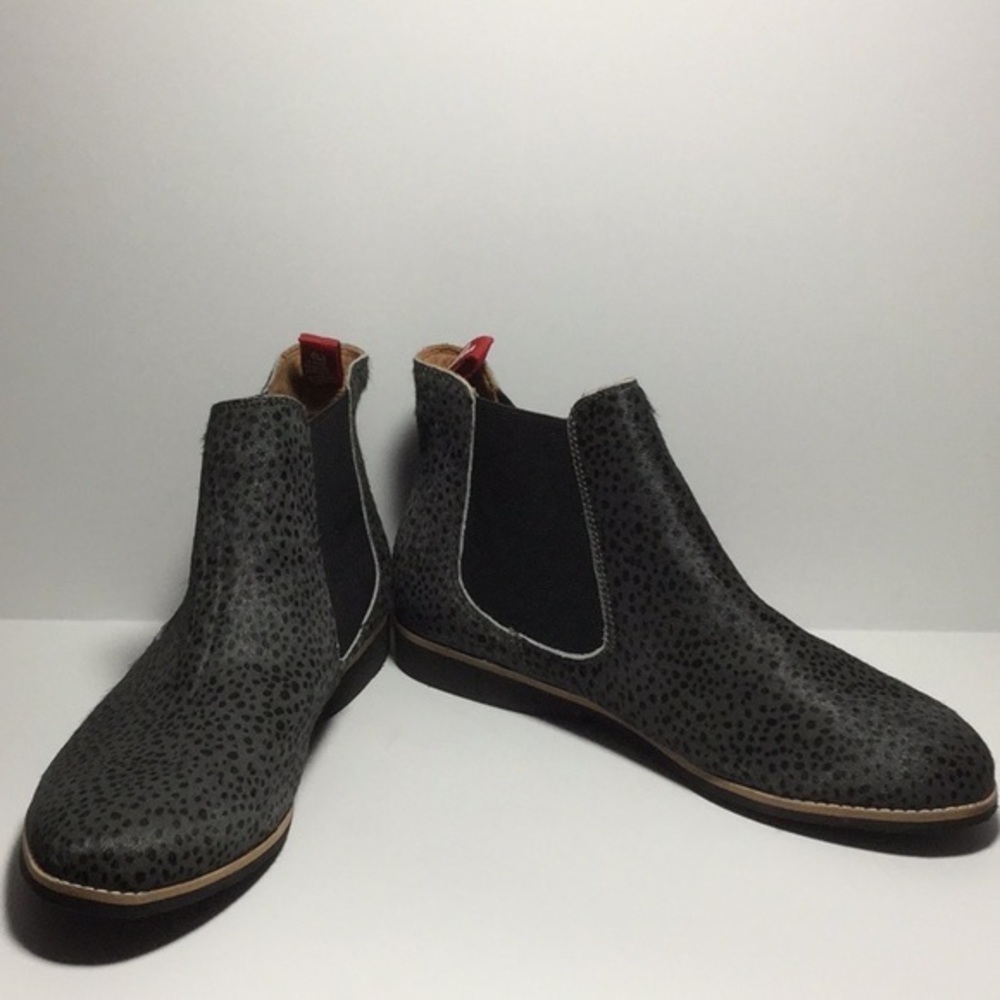 NWOB Rollie Chelsea Snow Leopard Boot Hair Calf 38